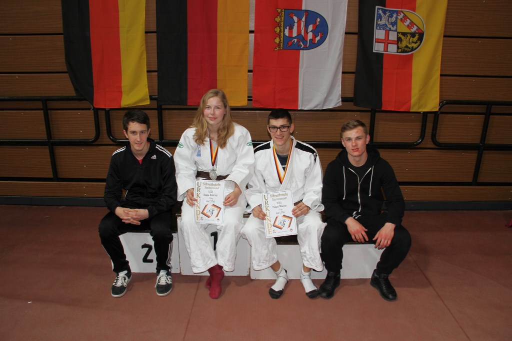 Nico Weise nach der Ehrung