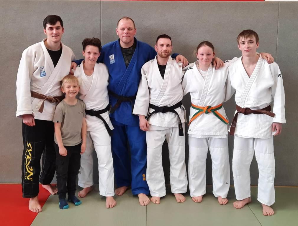 c8108690 4447 4d3c b2a0 672566a53eb5 002